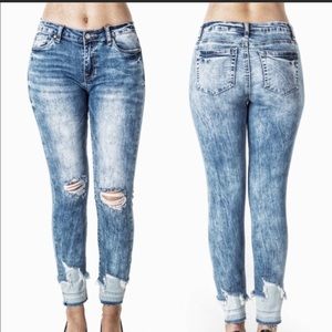 Destructed Jeans